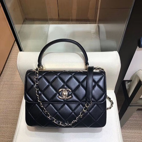 Chanel 샤넬 트렌디CC 쉐브론 탑핸들백 92236