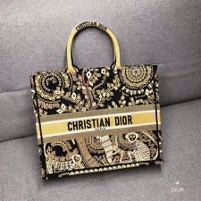 [Dior]디올 북 토트백 36cm