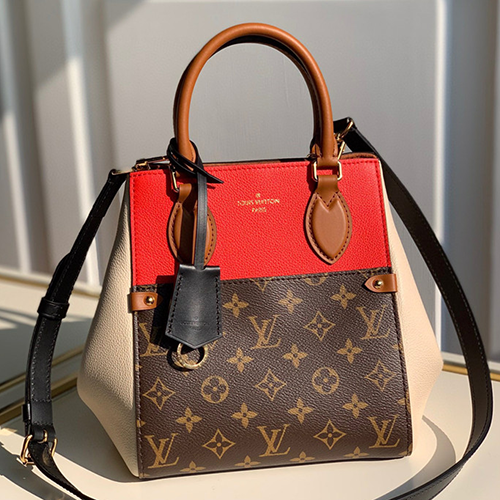 Louis Vuitton 루이비통 폴드 토드백 M45388