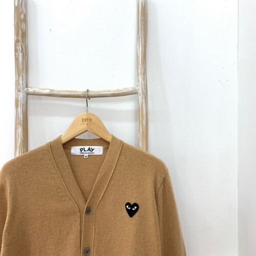 Comme des Garcons 꼼데가르송 남녀공용 V넥 가디건