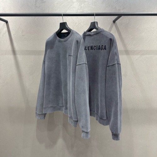 BALENCIAGA 발렌시아가 시그니처 로고 가먼트다잉 워싱 맨투맨