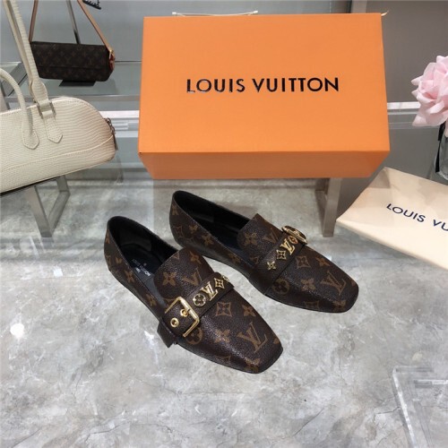 LOUIS VUITTON 루이비통 여성용 단화 L62101