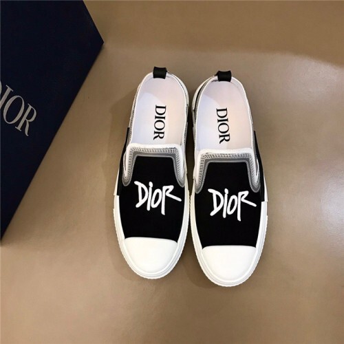 Dior 디올 슬립온 D101300-1